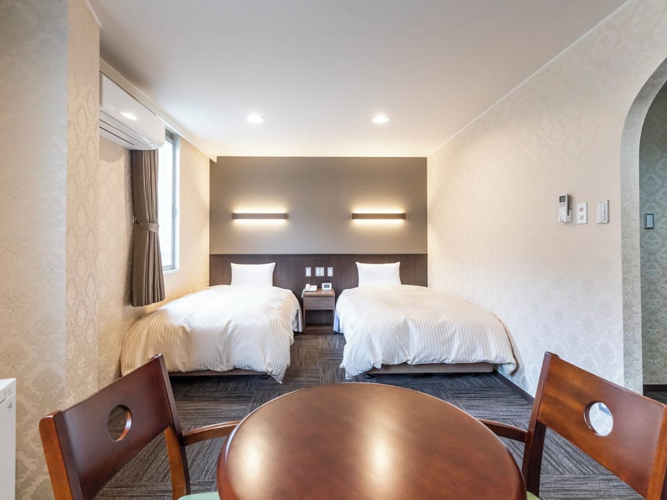 Twin Room, Non Smoking | WiFi (free)