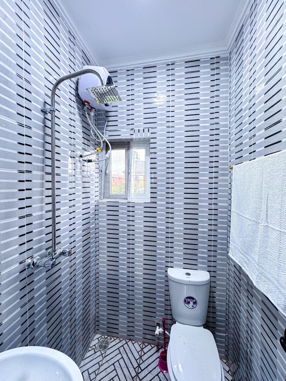 Deluxe Double Room, Balcony | Bathroom