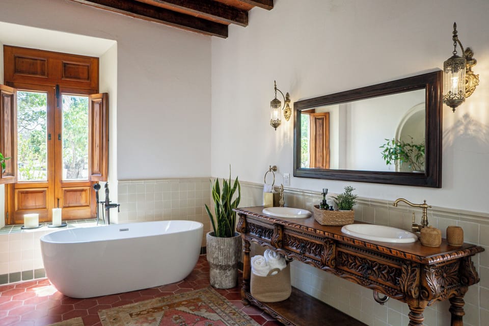 Deluxe Room, Patio | Bathroom | Shower, hair dryer, bathrobes, towels