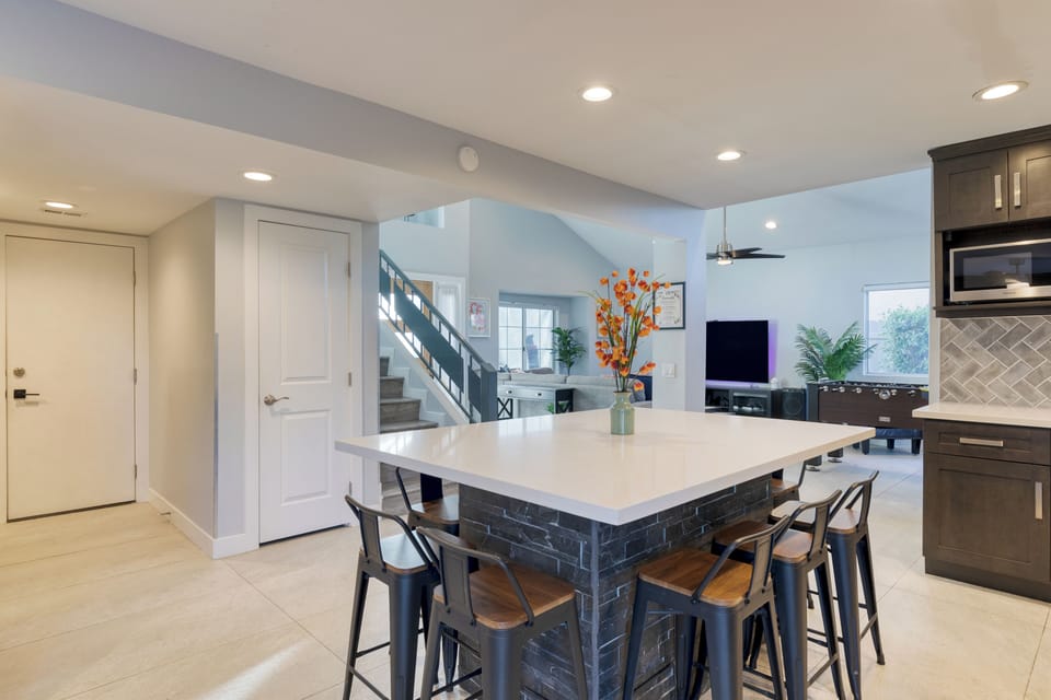 Kitchen island.