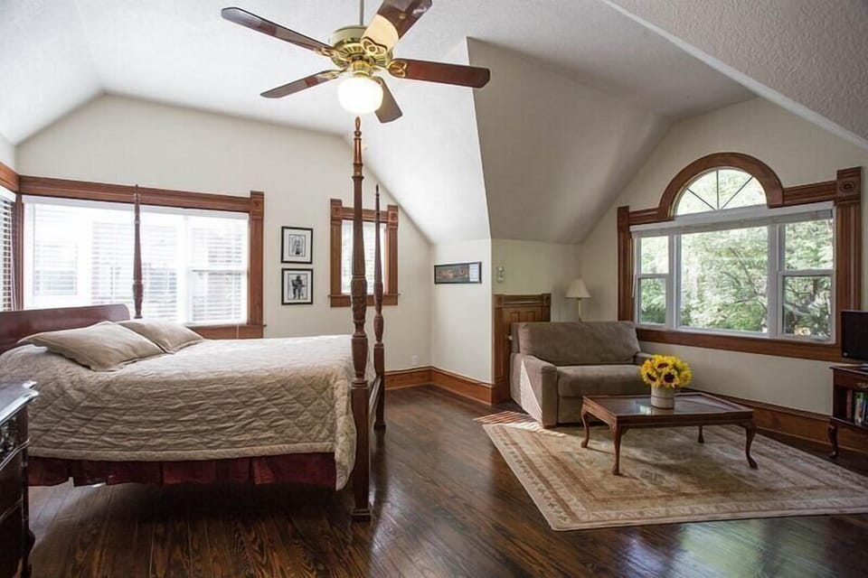 Luxury Room, 1 Queen Bed (Casablanca) | 1 bedroom, premium bedding, individually decorated