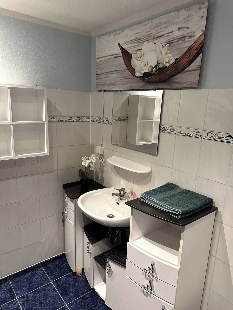 Large Apartment for 3-11 Guests in the Halle Leipzig Area Apartment in Thuringia, Germany
