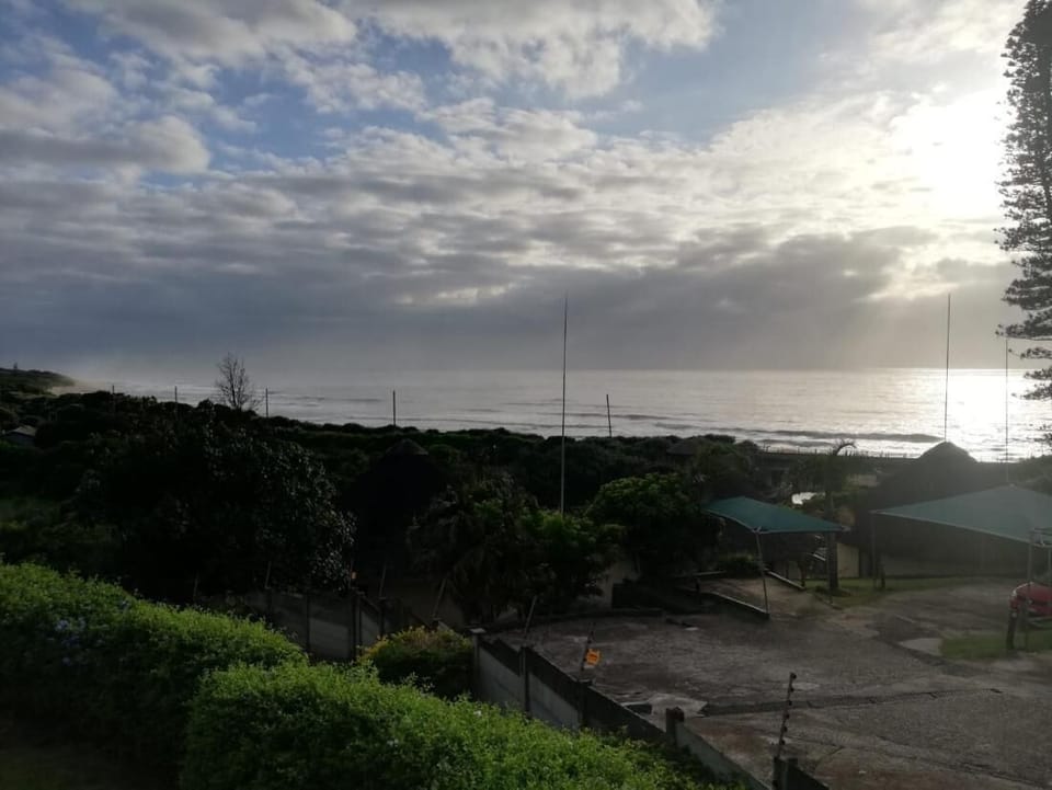 House, 3 Bedrooms, Smoking, Balcony | Beach