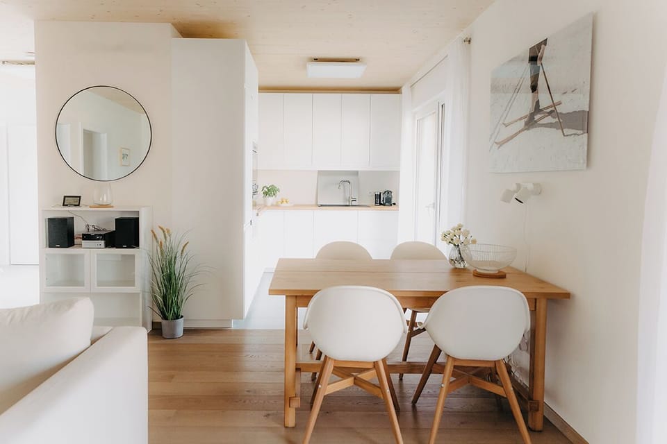Deluxe Chalet, Garden View | In-room dining