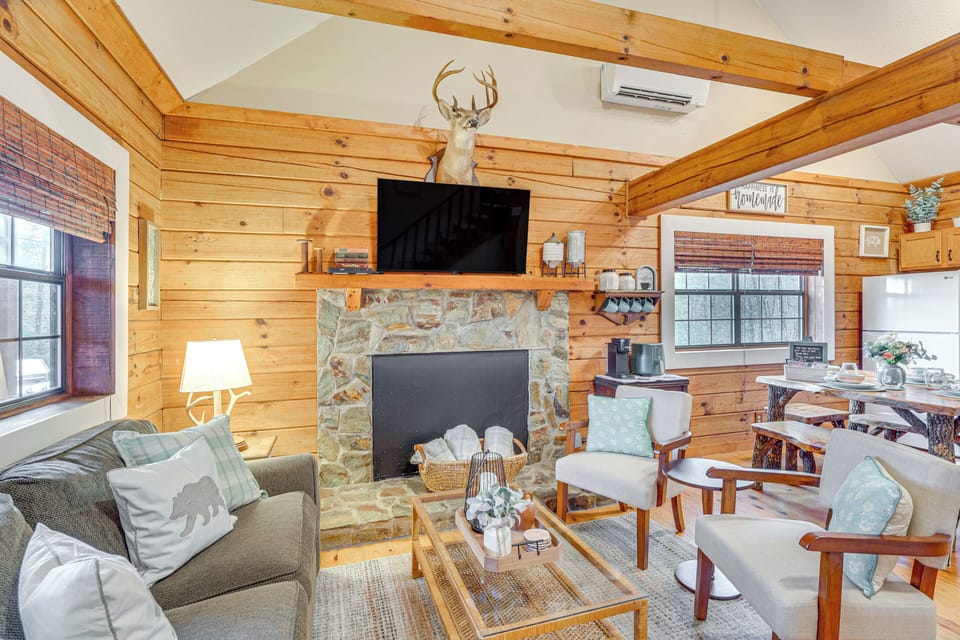 House (2 Bedrooms) | Interior
