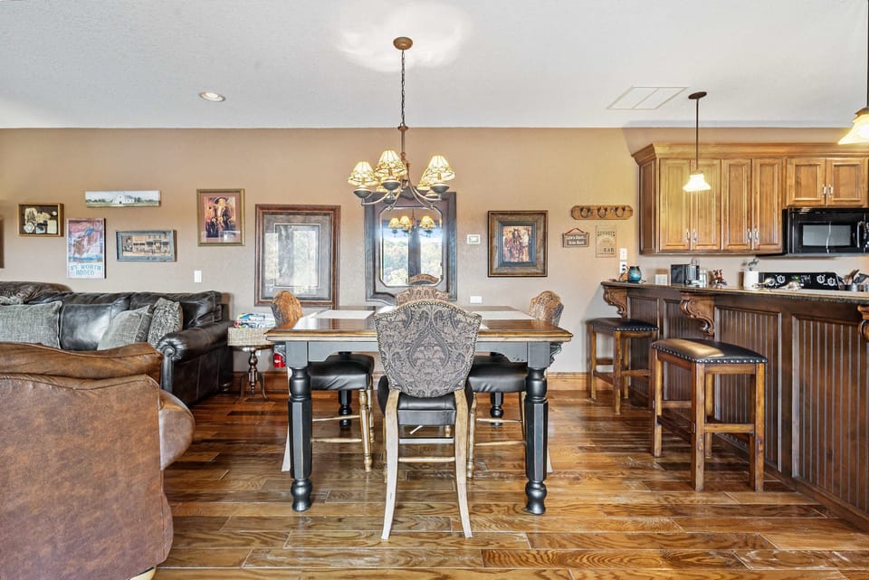 Condo, Multiple Beds, Patio, Garden View (Bunkhouse at Rock Canyon) | Interior