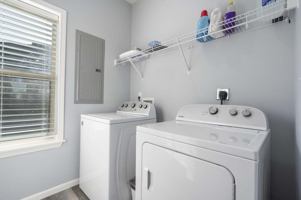 Stonebridge Escape Sleeps 8! Apartment in Table Rock Lake
