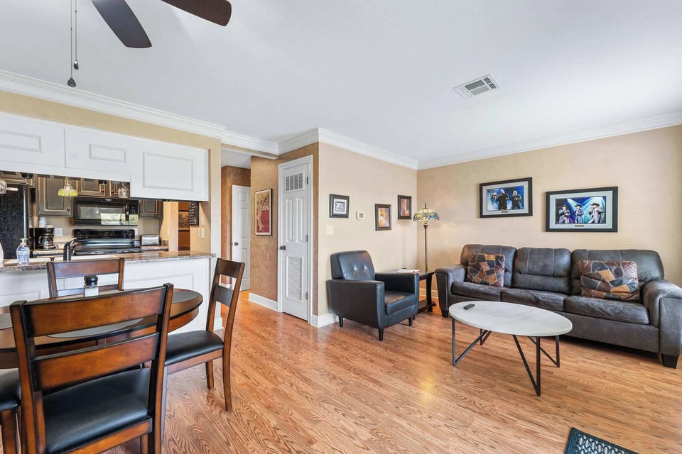 Condo, 1 King Bed with Sofa bed, Balcony, Golf View (Pointe Royale Getaway) | Living area | 42-inch flat-screen TV with digital channels