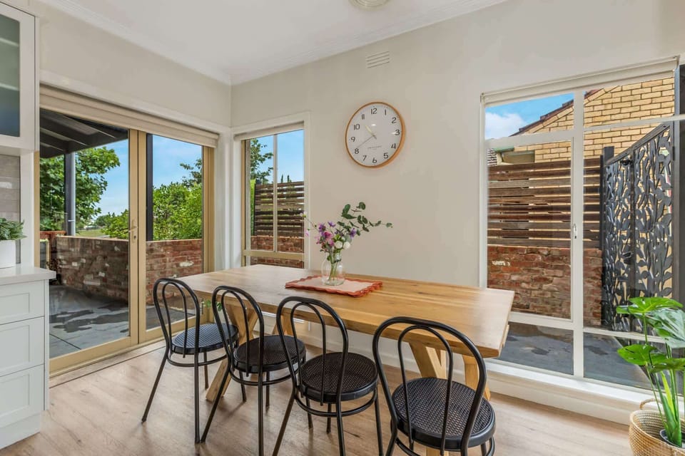 Dining room - next to the kitchen space