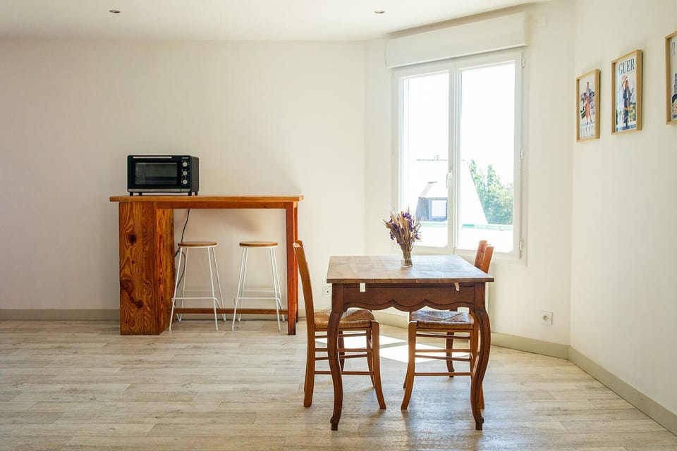 Classic Apartment, Patio | Living area