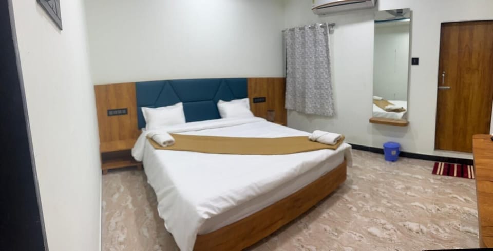 Double Room, City View | Free WiFi