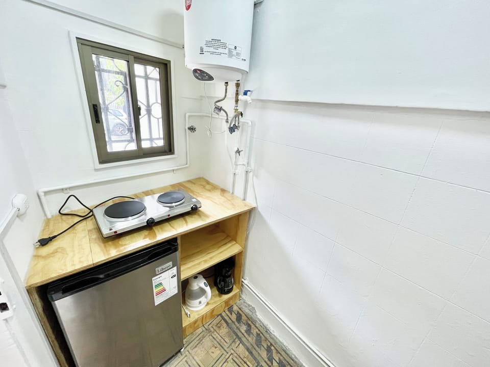 Basic Apartment | Private kitchen