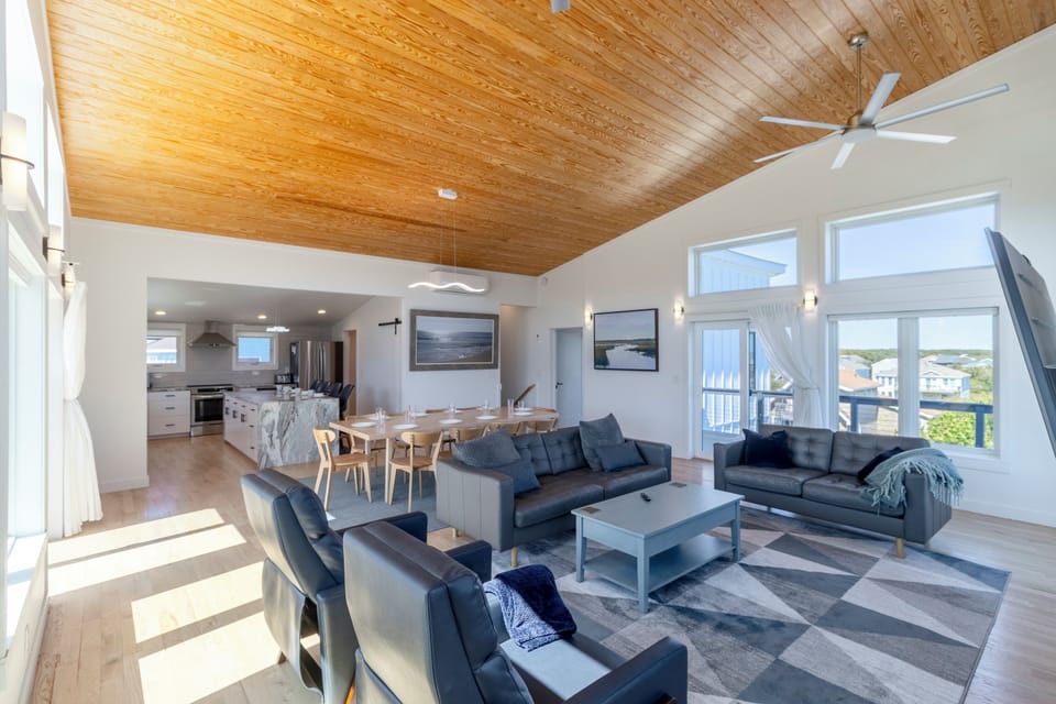 Top Level Living Area