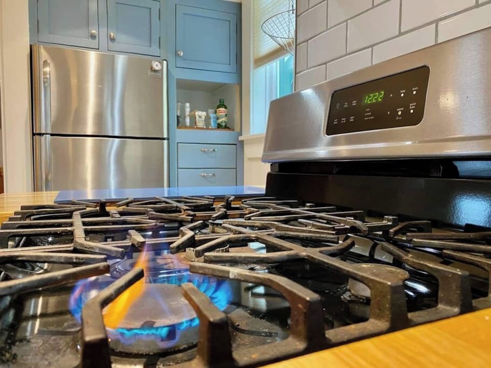Prepare your favorite meals in the spacious chef’s kitchen. Love is like a friendship caught on fire.