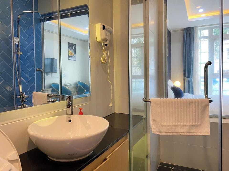 Superior Room, City View | In-room safe, desk, soundproofing, free WiFi