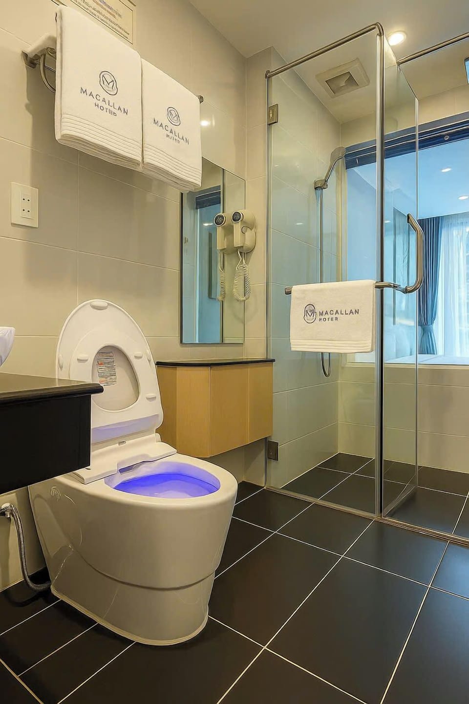 Superior Room, City View | In-room safe, desk, soundproofing, free WiFi