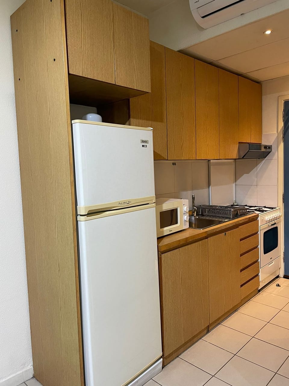 Apartment, Smoking, Balcony | Private kitchen