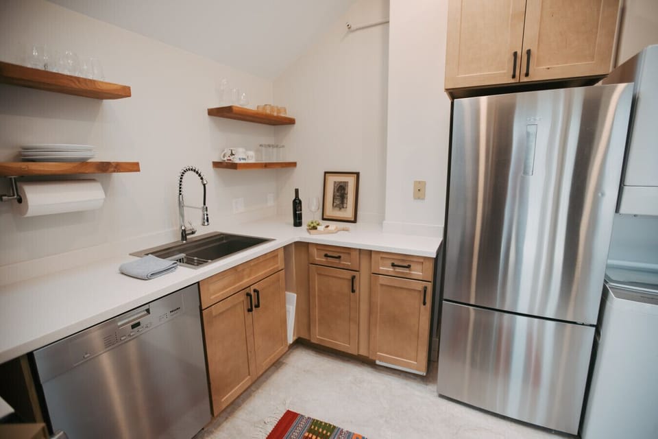 Rock Creek Apartment #6- Kitchen