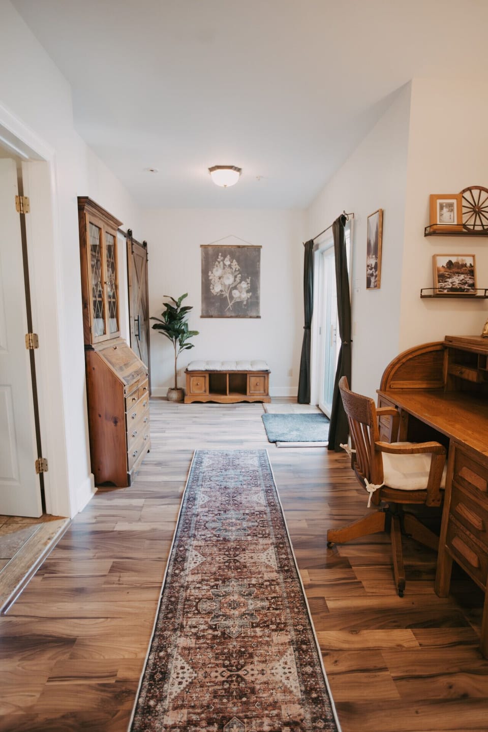 Rattlesnake Apartment #2- Step inside and slow down — this place was made to be arrived at.