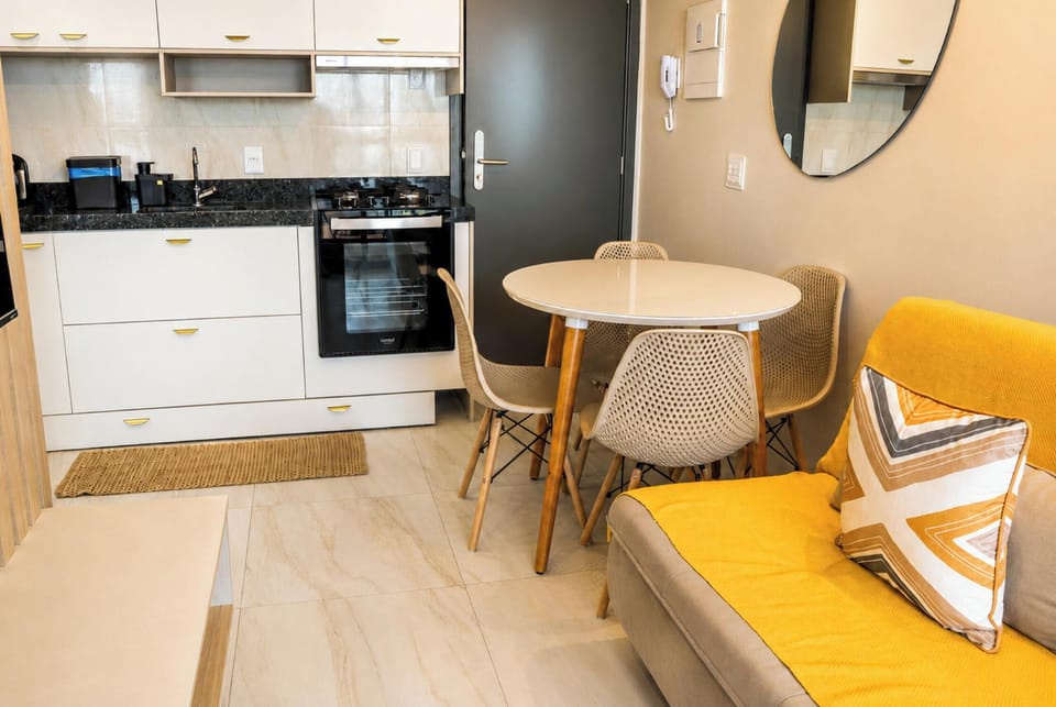 Kitchen or kitchenette,Living Room