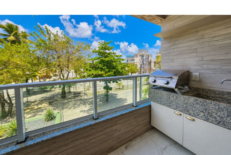 BBQ facilities,Balcony / Terrace,Street view