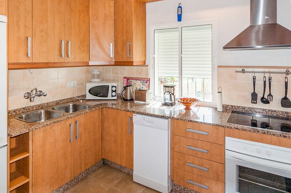 Cruz del Monte in Competa %2D Kitchen