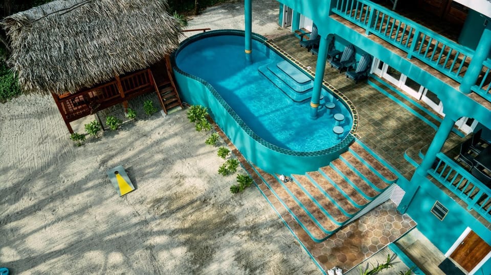 Toucan Dance Villa - 3BR Beachfront w/Pool & Ocean Views (4595)
