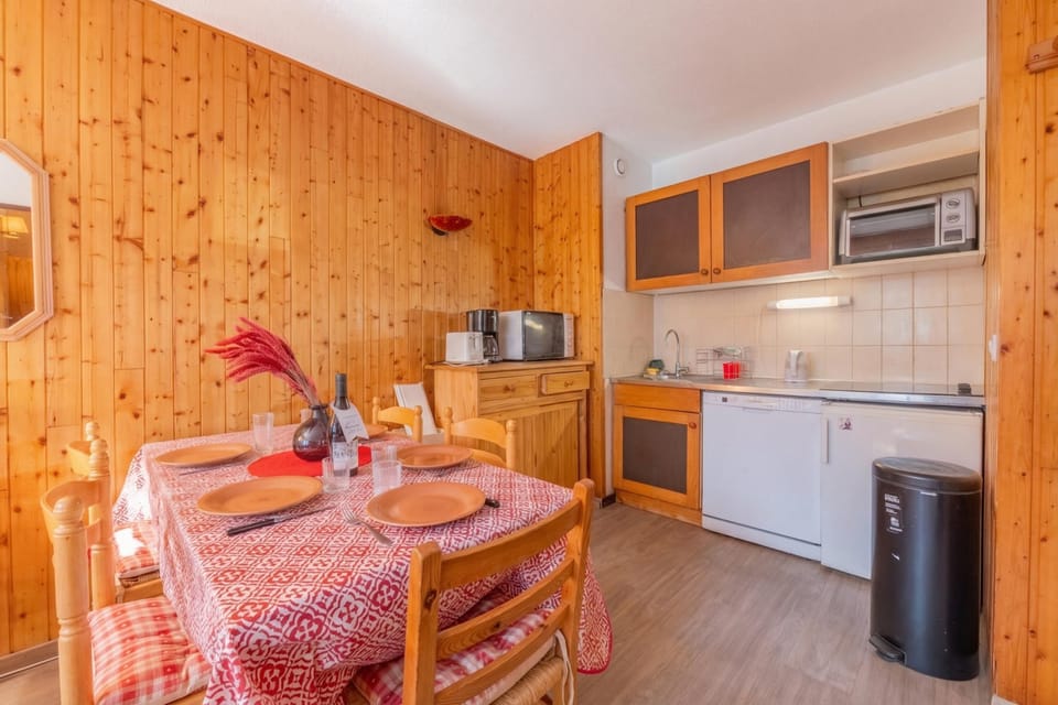 Kitchen and dining area