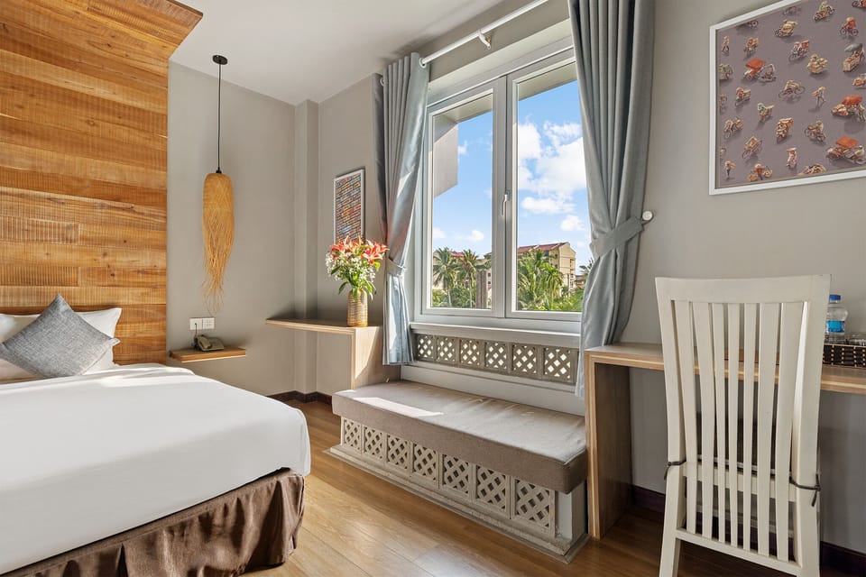 Premium bedding, minibar, in-room safe, individually furnished