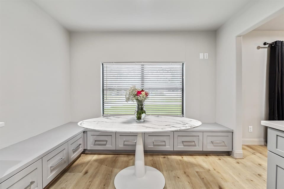 Breakfast Nook for a Morning Coffee Before Going Out To Explore