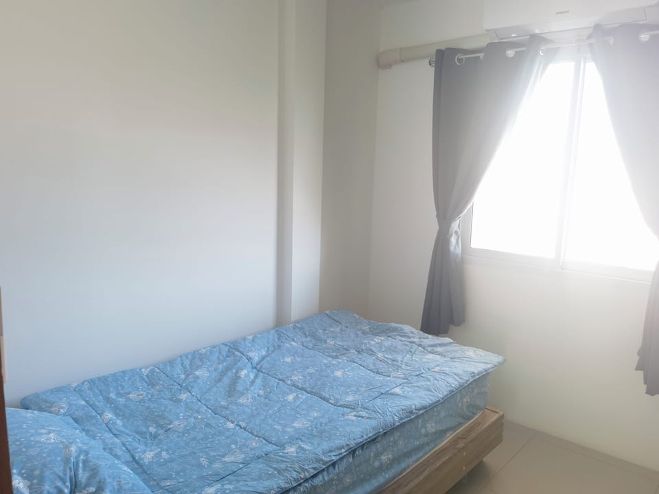 Classic Single Room | Free WiFi, bed sheets