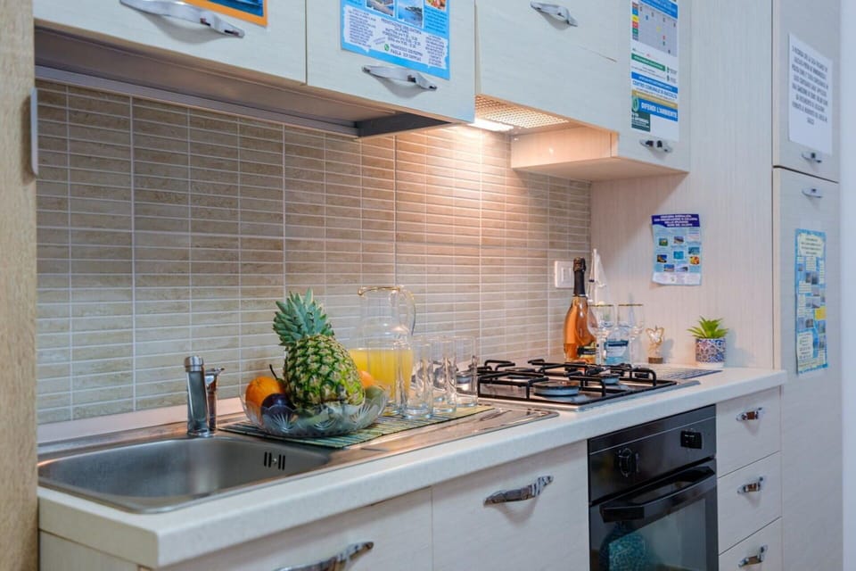 Autumn, Kitchen, Spring, Summer, Winter