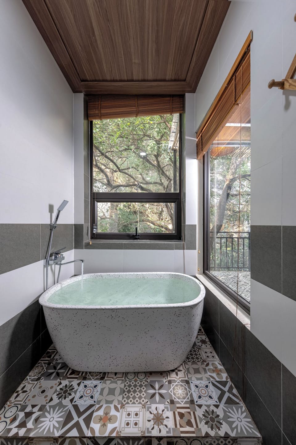 Deluxe Triple Room, Bathtub, Pool View | Bathroom | Bathtub, eco-friendly toiletries, hair dryer, bathrobes