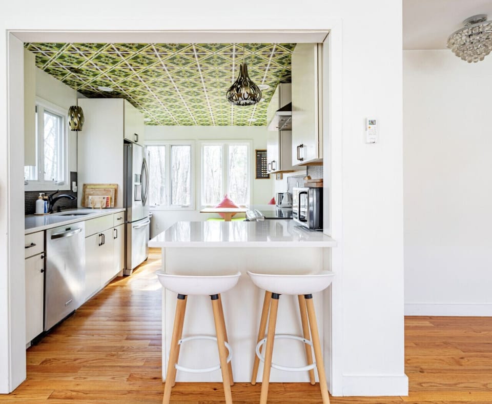 Full view of the kitchen and breakfast bar