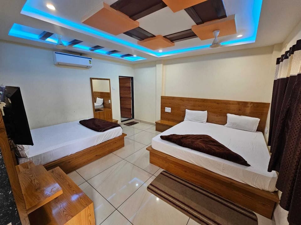 Deluxe Quadruple Room | WiFi (free)