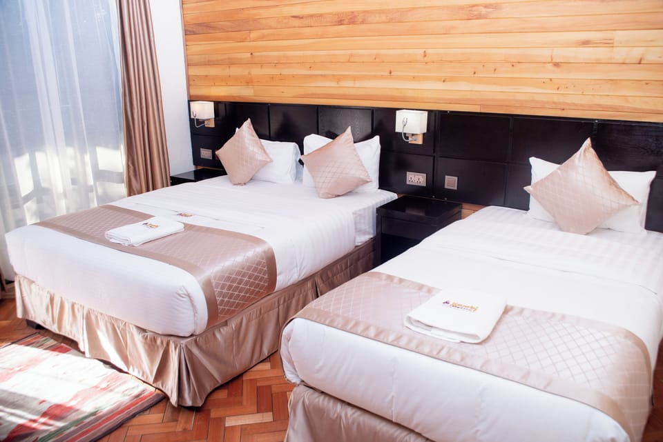 Deluxe Double Room, Mountain View | In-room safe, free WiFi