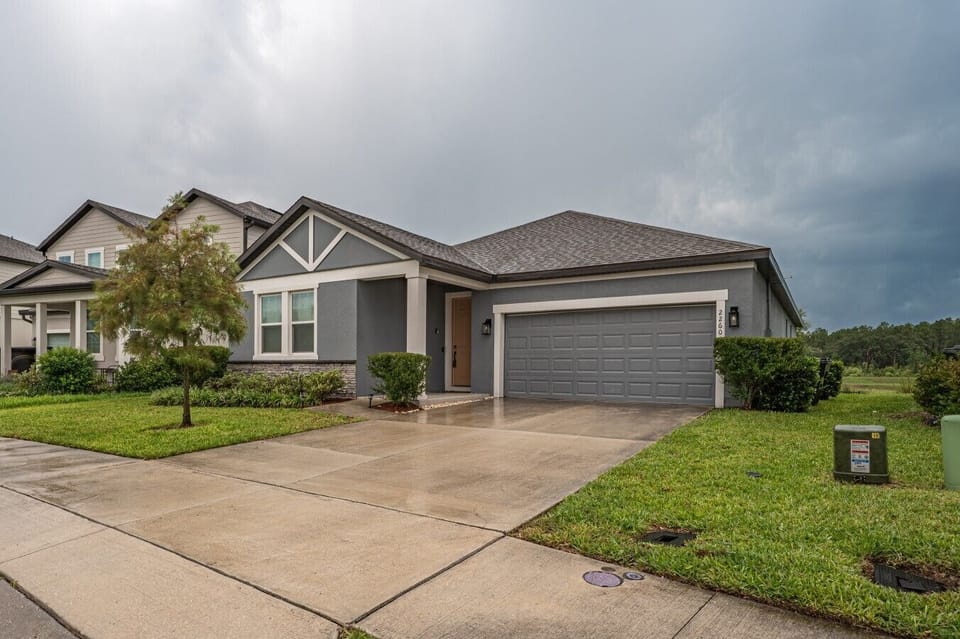 2260 Derwent Dr Davenport FL-3