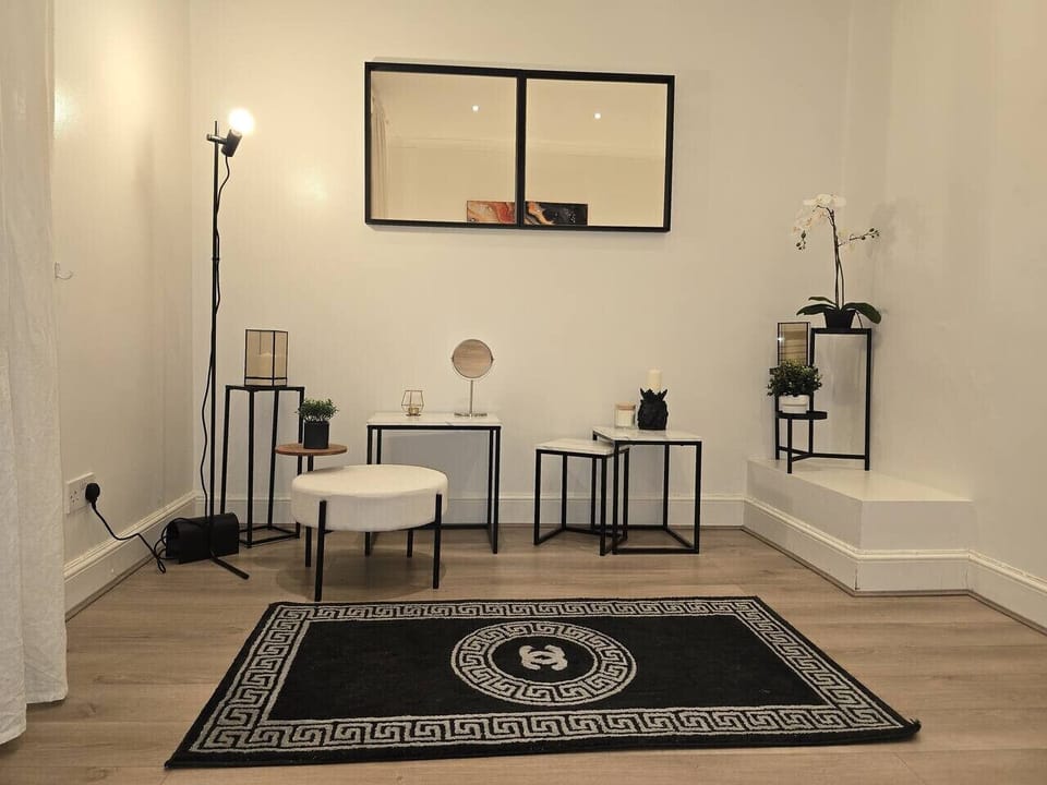 Photo of the whole bedroom