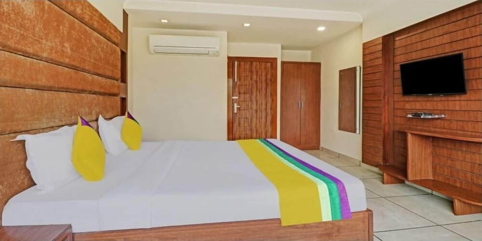 Economy Double Room, City View | Free WiFi
