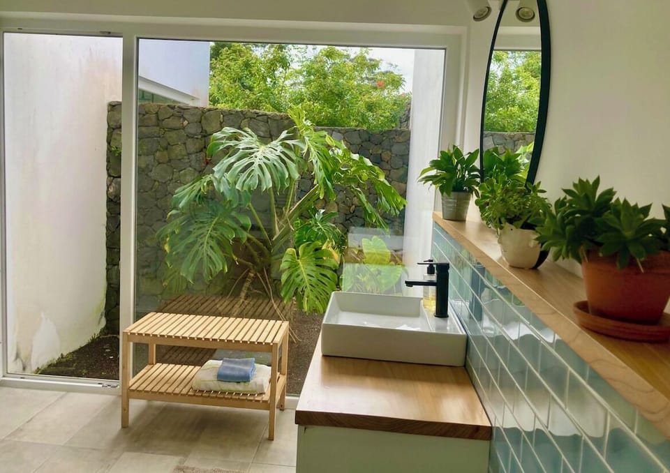 Bathroom Garden 