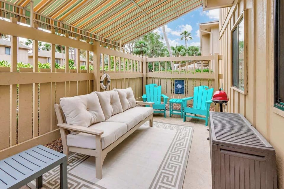 Shared Patio with Unit Above