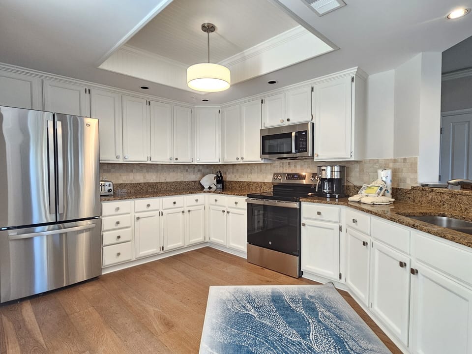 Kitchen at 2317 Windsor II
