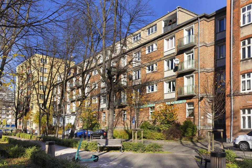 2 bedrooms, iron/ironing board, free WiFi