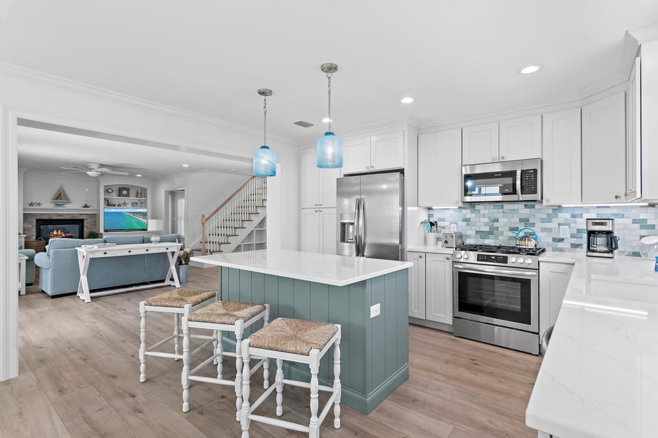 House, Multiple Beds (Jini Jim Jams) | Private kitchen