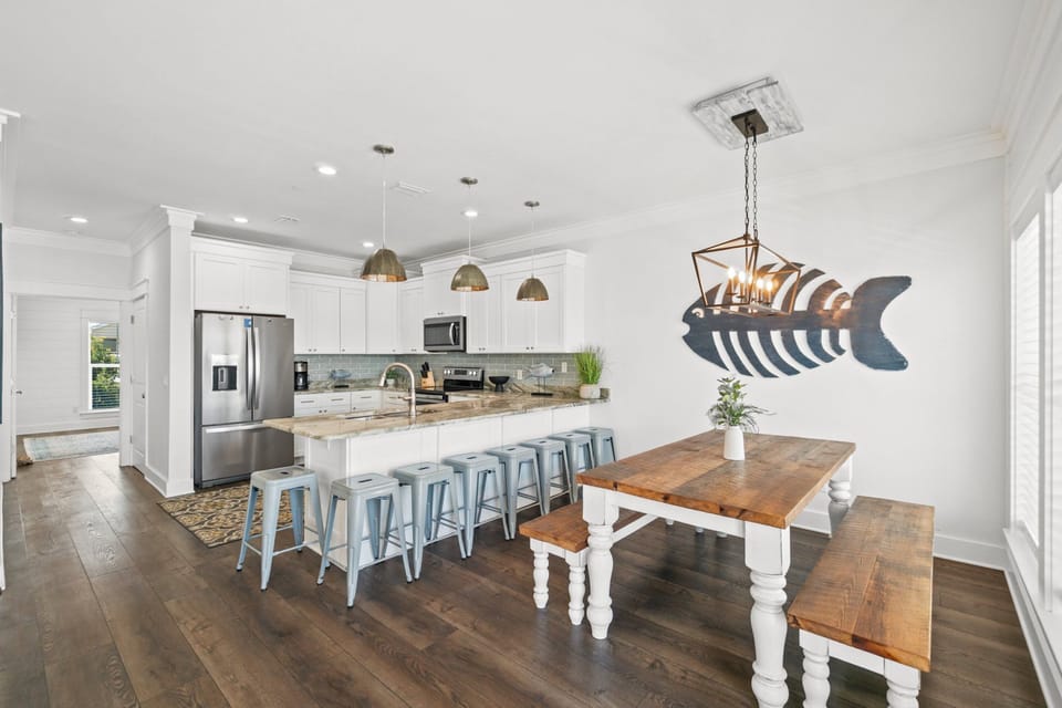House, 5 Bedrooms, Partial Sea View | In-room dining