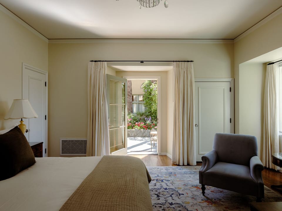 San Jacinto Room | Bathroom | Hair dryer, bathrobes, towels, soap