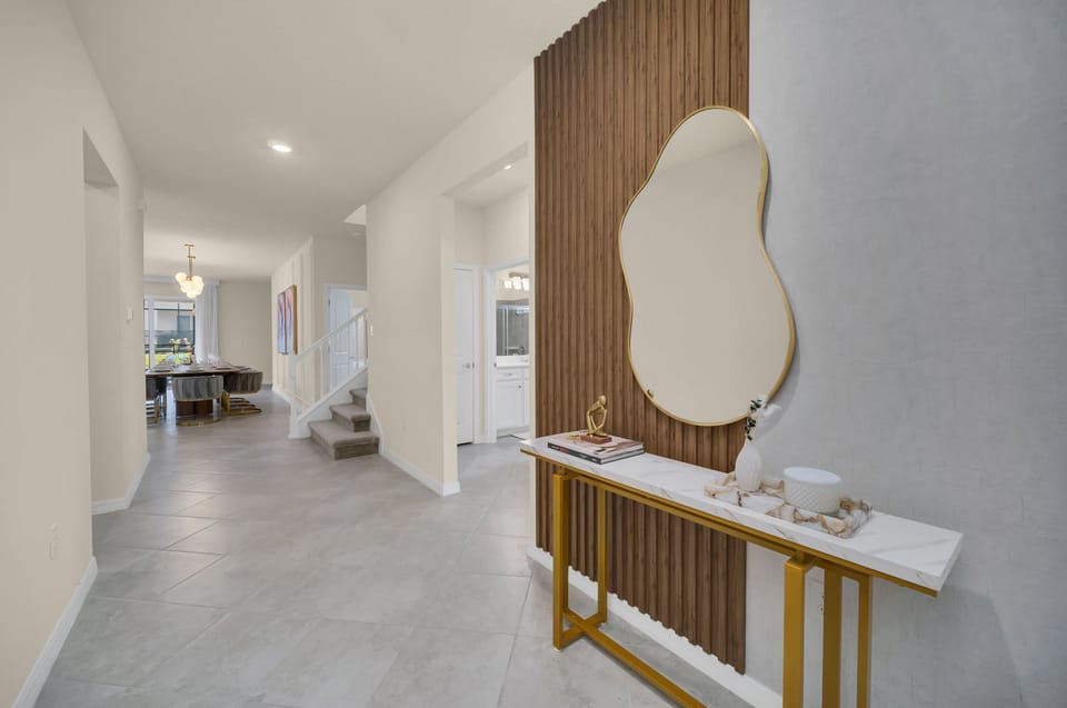 House | 10 bedrooms
