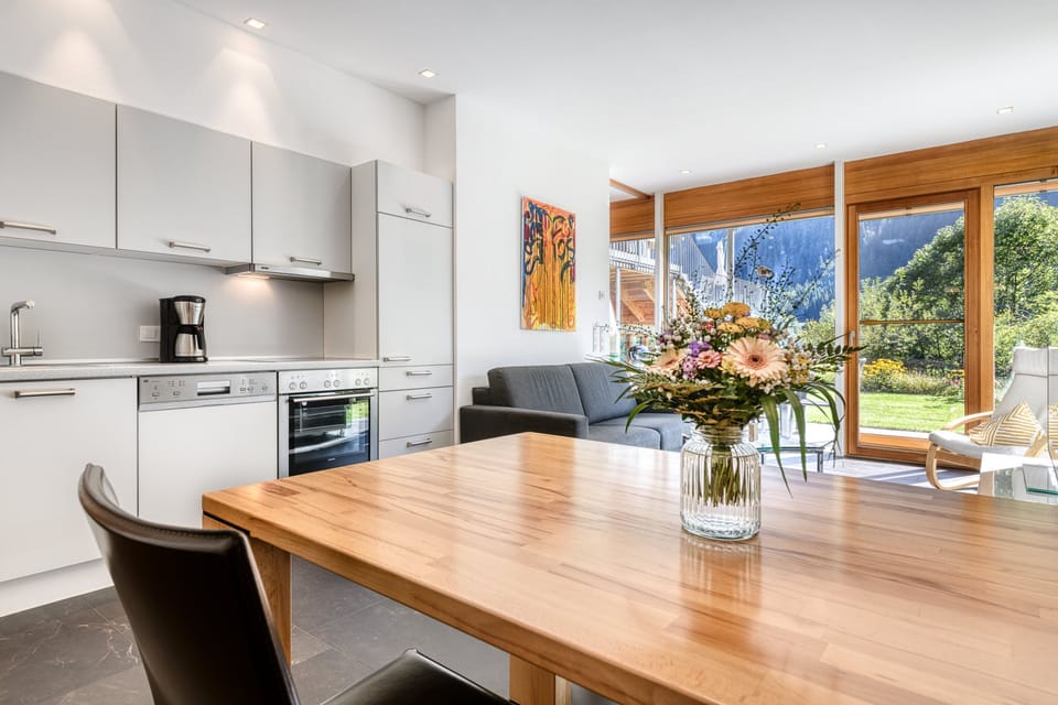 House | 5 bedrooms, soundproofing