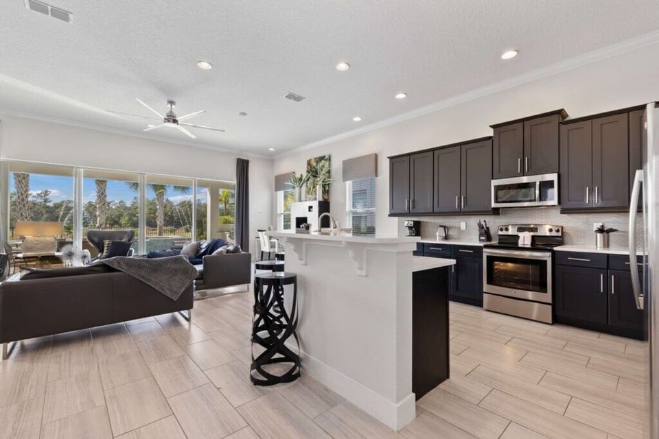 The open plan living space makes spending time with your loved ones feel effortless. Time to start making memories. 