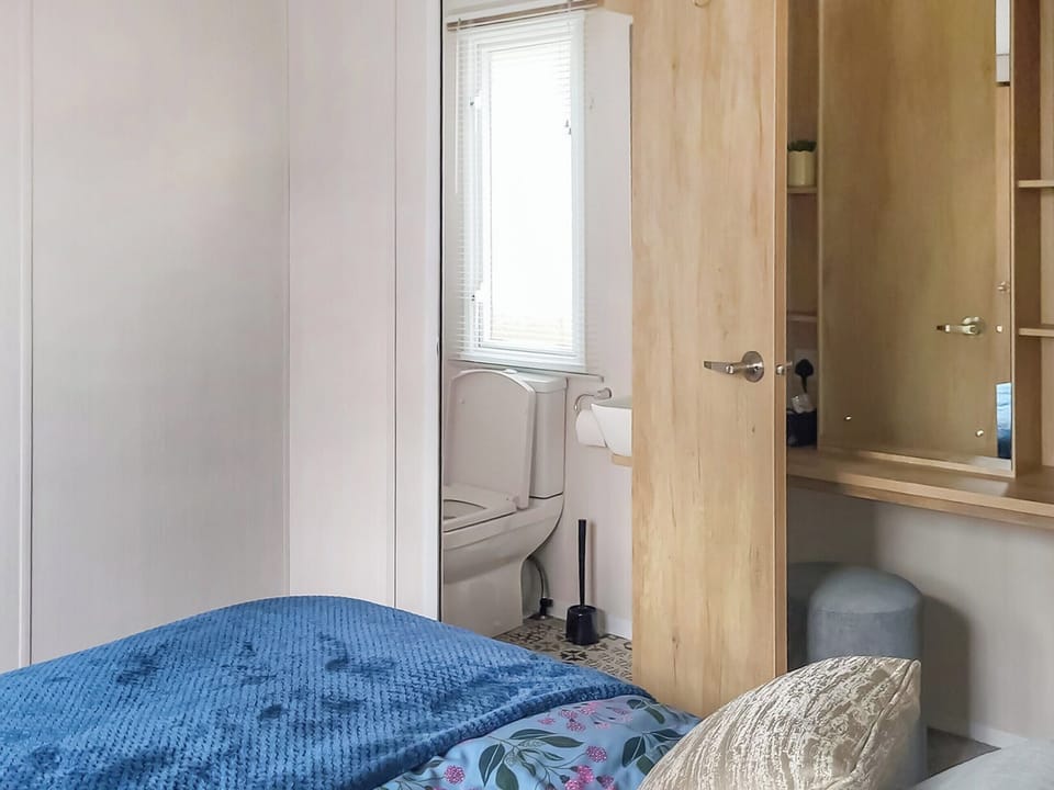 Double bedroom | Brook Retreat, Tremadog